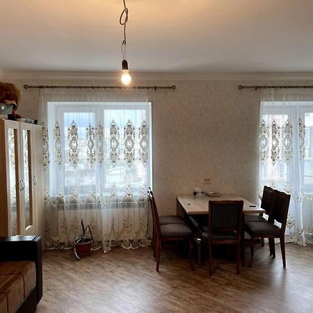 Aram Guest House Sevan Extérieur photo
